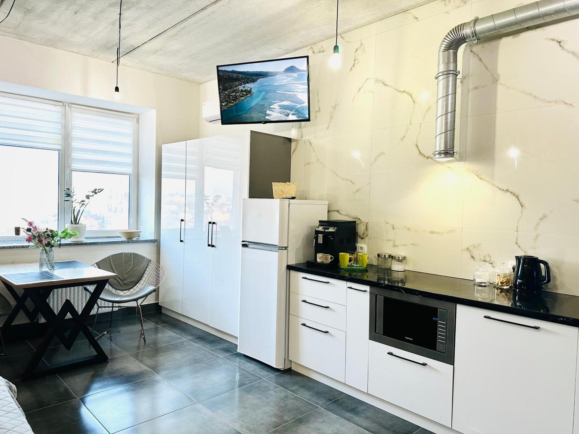 Comfortable Apartments With A Coffee Machine In The City Centre, Zlata Plaza 罗夫诺 外观 照片