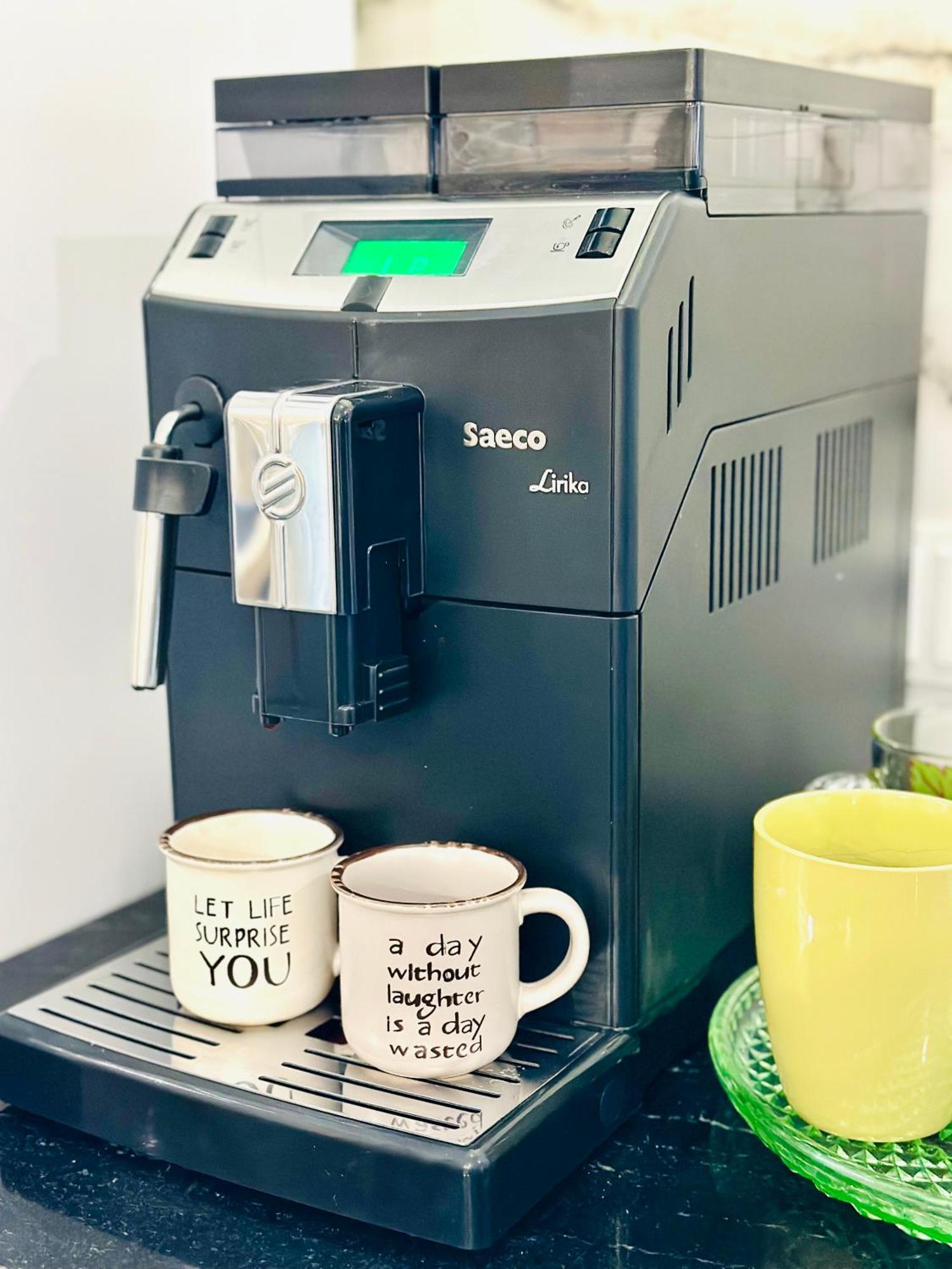 Comfortable Apartments With A Coffee Machine In The City Centre, Zlata Plaza 罗夫诺 外观 照片